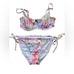 D/DD underwire tie dye bikini